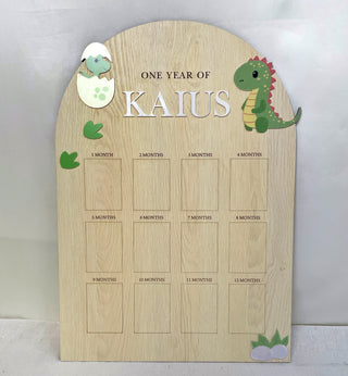 Personalised Baby Milestone Board- Baby Dinosaur