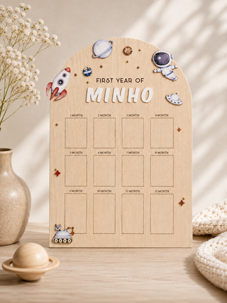 Personalised Baby Milestone Board- Astronaut